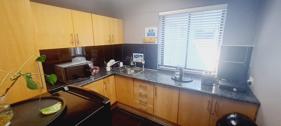 To Let commercial Property for Rent in Tyger Valley Western Cape
